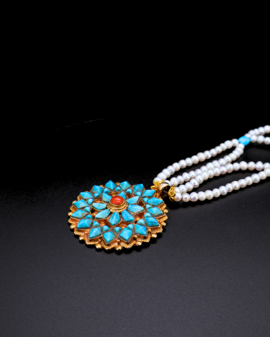 Double-Layer Lotus Mandala Necklace – Handmade in Tibet