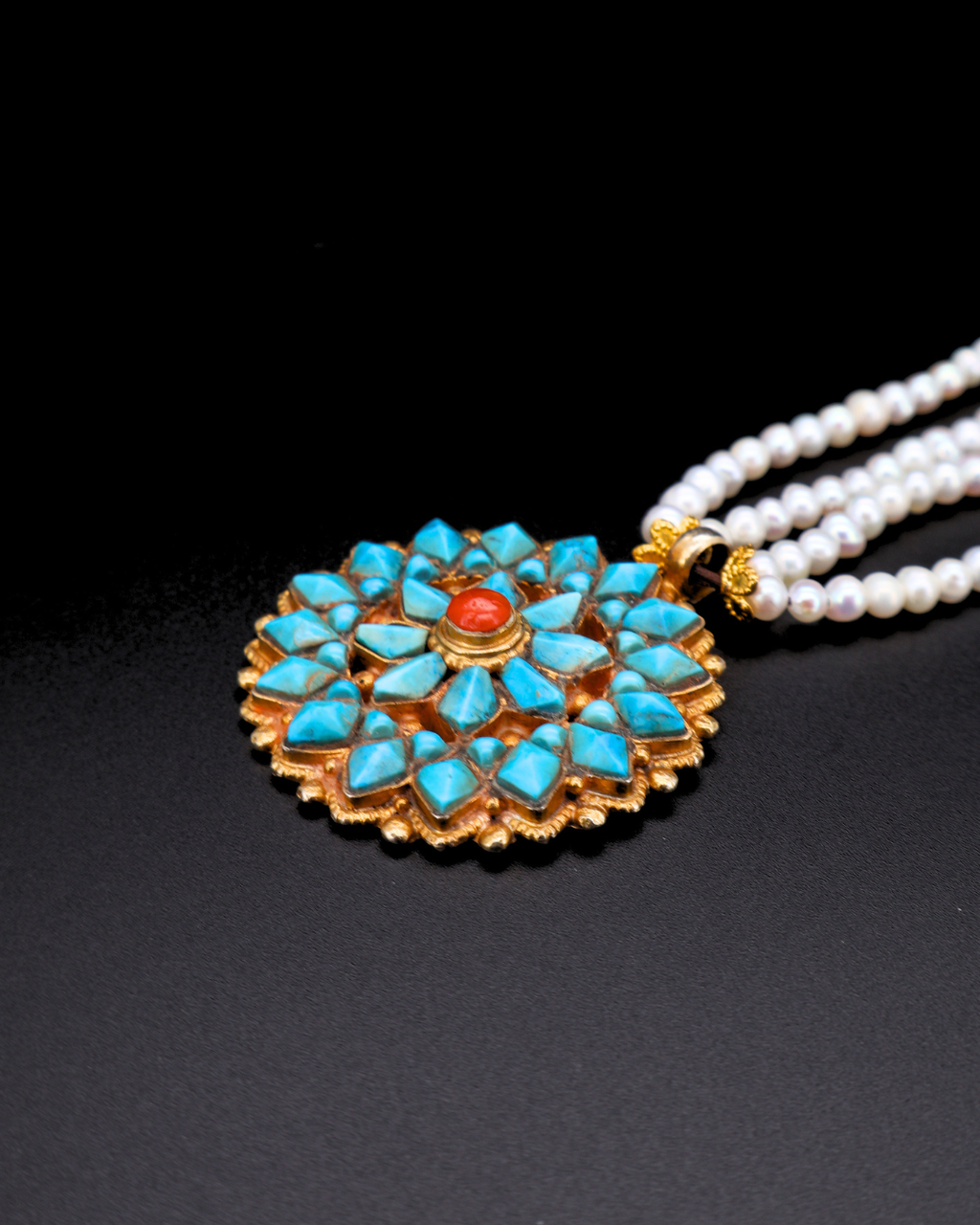 Double-Layer Lotus Mandala Necklace – Handmade in Tibet