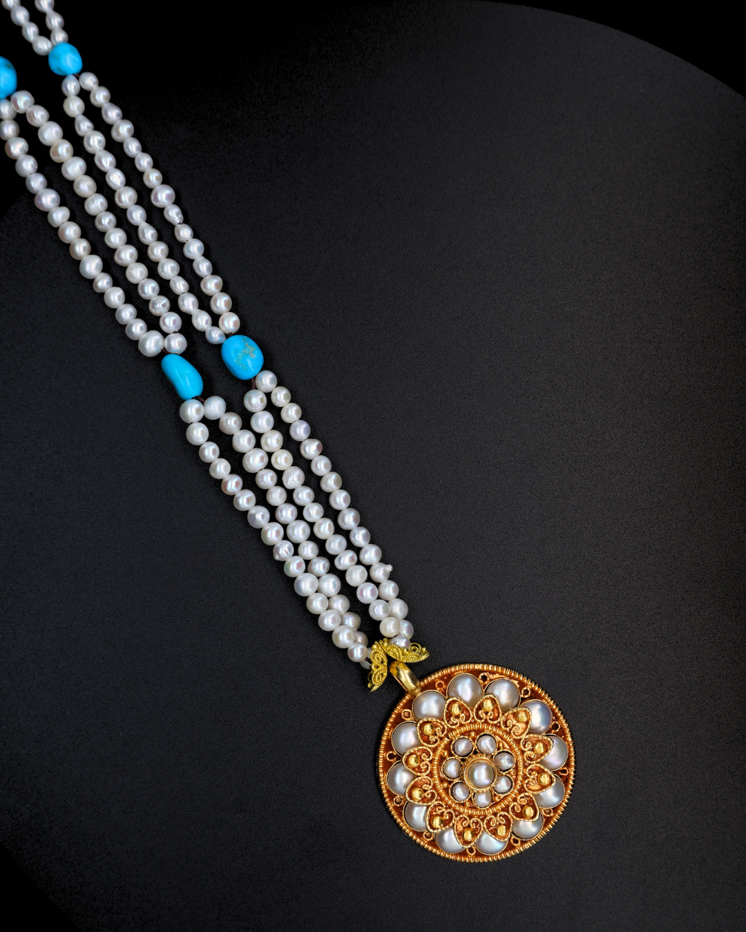 Double-Layer Mandala Necklace – Pearl & Turquoise | Handmade in Tibet